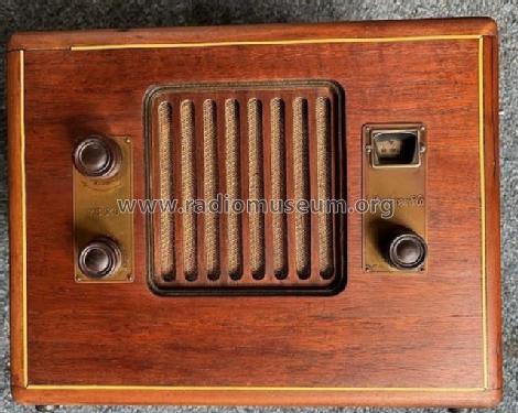 MB 546 ; Bamberger, L. & Co; (ID = 3032683) Radio