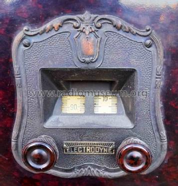 Electrodyne 2-Dial Tuner Radio ; Unknown to us - (ID = 2886506) Radio