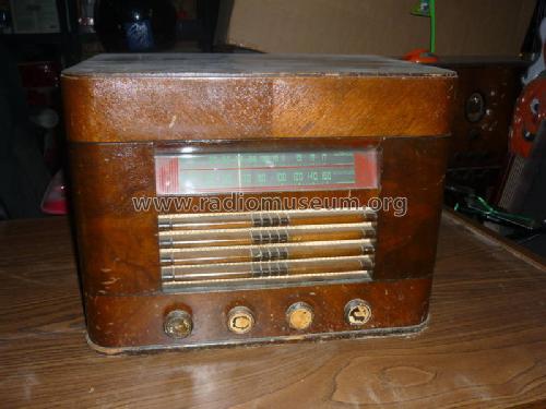 Lindsay 110 Ch= L2-4526Z; Electrohome Dominion (ID = 1048698) Radio