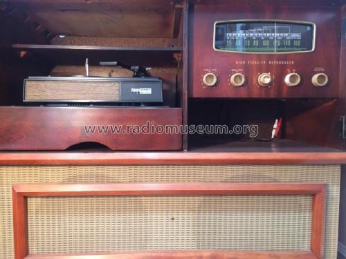 Viking RC-233; Eaton Co. Ltd., The (ID = 2083792) Radio