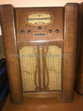 Z40A72-X-D ; Electrohome Dominion (ID = 2356846) Radio