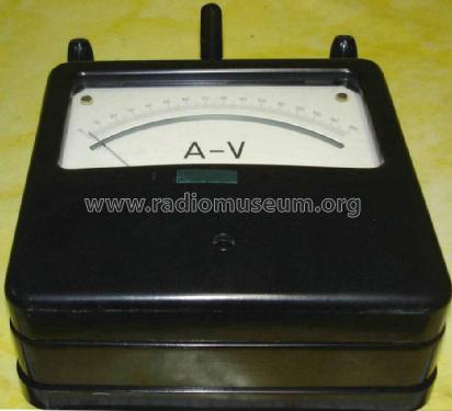 V-A Meter M330; Elektromos (ID = 1658216) Equipment