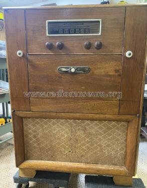 604 ; Emerson Canada; (ID = 3129148) Radio