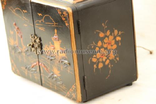 321AW Chinese Chest 'Oriental Garden' ; Emerson Radio & (ID = 889711) Radio