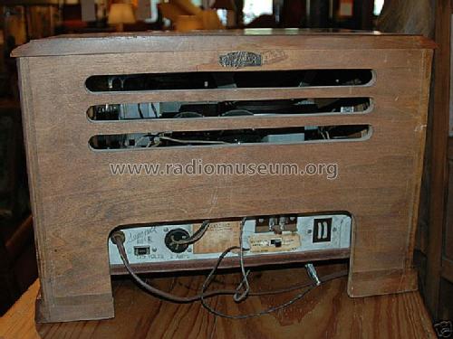 DS-436 Ch= DS; Emerson Radio & (ID = 393385) Radio