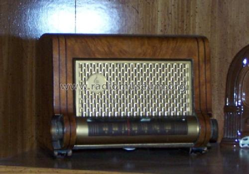616 Ch= 120100A; Emerson Radio & (ID = 2342322) Radio