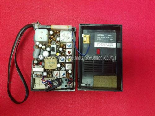 9 Transistor FM/AM 31P60; Emerson Radio & (ID = 2386382) Radio