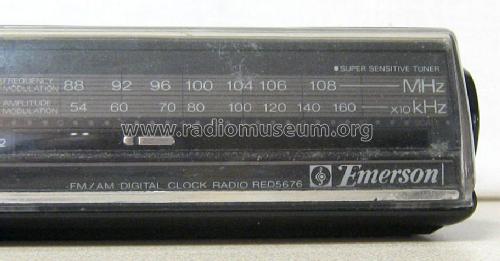 AM/FM Digital Clock Radio RED5676; Emerson Radio & (ID = 1519854) Radio