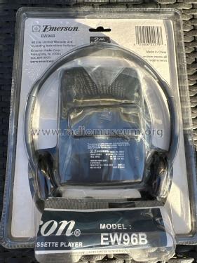 AM-FM Stereo Cassette Player EW96B; Emerson Radio & (ID = 2980848) Radio