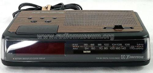 Clock Radio AK2720; Emerson Radio & (ID = 2911895) Radio