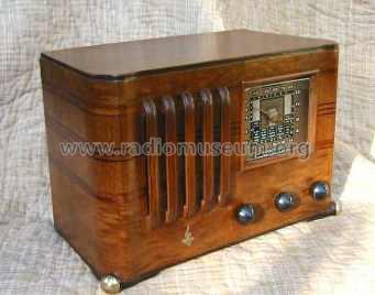 CS-320 ; Emerson Radio & (ID = 348189) Radio