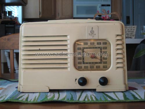 DW358 Ch= DW; Emerson Radio & (ID = 1818699) Radio