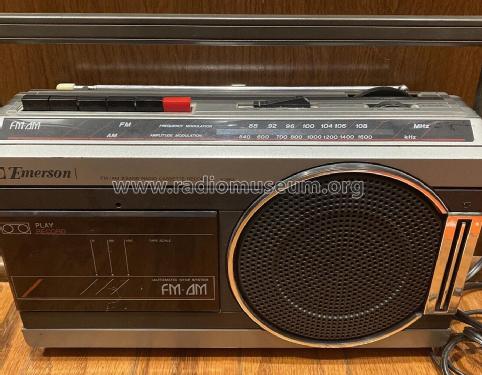 FM/AM 2 Band Stereo Cassette Recorder K3663; Emerson Radio & (ID = 2828185) Radio