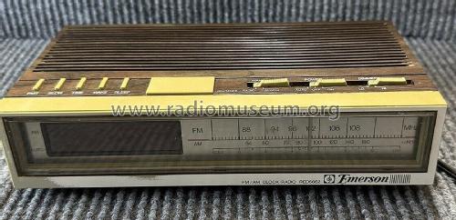 FM/AM Clock Radio RED5662; Emerson Radio & (ID = 2912540) Radio