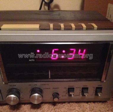 FM/AM Electronic Clock Radio with Dual Tape Player RCT5880; Emerson Radio & (ID = 1711964) Radio