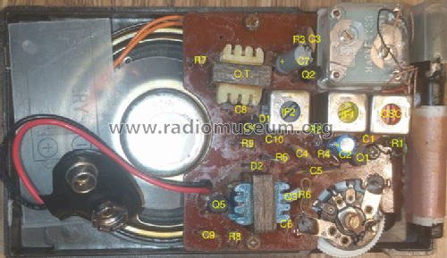 P3400F ; Emerson Radio & (ID = 2509376) Radio