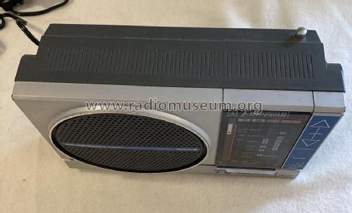 Slim Line AM/FM/TV/WB Portable Radio AC/DC PM-3909; Emerson Radio & (ID = 2828282) Radio