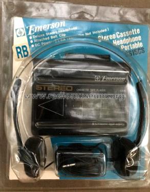 Stereo Cassette Tape Player CS15CS; Emerson Radio & (ID = 2980843) R-Player