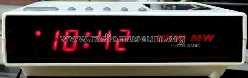 Digital Alarm Clock Radio Art.No. 6021; ESC, Electronic (ID = 3084541) Radio