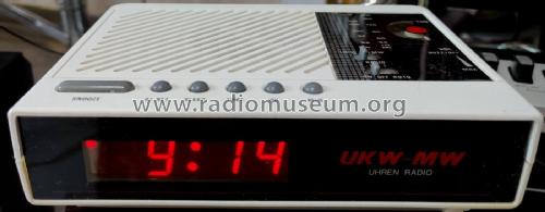 Digital Alarm Clock Radio Art.No. 6021; ESC, Electronic (ID = 3084542) Radio