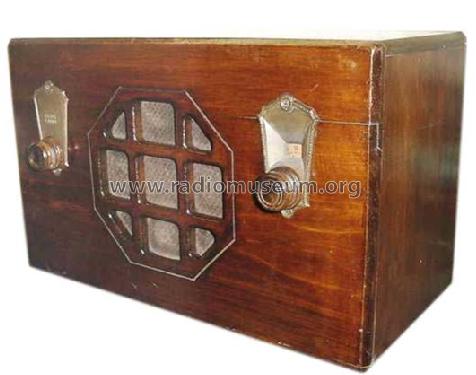 4tubes ; Essex Radio Corp.. (ID = 831738) Radio