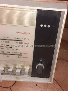 Newstyle ES624; Europhon; Milano (ID = 2534744) Radio