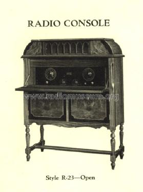 Radio Console Style R-23; Excello Products (ID = 1295800) Cabinet