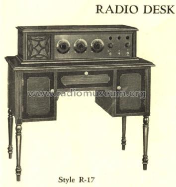 Radio Desk R-17; Excello Products (ID = 1300356) Cabinet