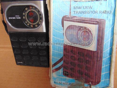 MW/UKW Transistor Radio Woolworth Art. Nr. 688/8; Exclusiv; Marke (ID = 2726906) Radio