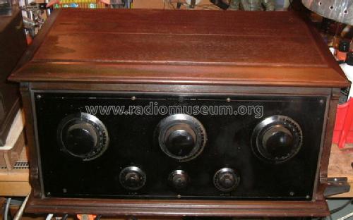 175A Neutroceiver Radio Fada Radio & Electric Co.; Long Island NY ...