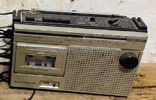 Radio Cassette 2 Gammes MF GO CR-301; Fair Mate Marke / (ID = 2984788) Radio