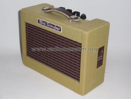 Mini Twin Amp ; Fender Electric (ID = 1595410) Ampl/Mixer