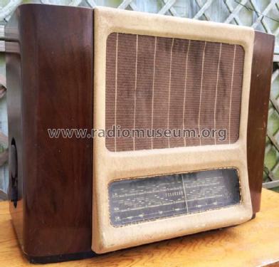 207U; Ferguson Brand, (ID = 2295382) Radio