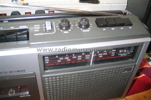 4 Band Radio Cassette Recorder 3T10; Ferguson Brand, (ID = 2854144) Radio