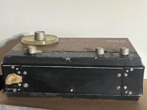 Seven Transistor Portable Car Radio M144 ; Ferris Bros. Pty Ltd (ID = 3048847) Radio