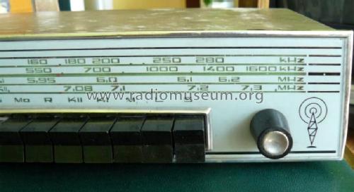 Bus Radio TR 681; Finommechanikai (ID = 1469553) Car Radio