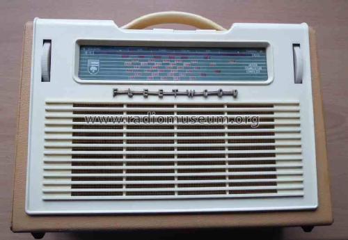 Fleetwood FL374T; Fleetwood brand of C (ID = 2715508) Radio