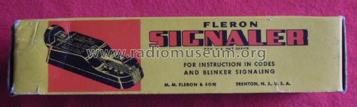 Signaler - With Blinker Case 1096-B; Fleron, M. M. & Son (ID = 1733775) Morse+TTY