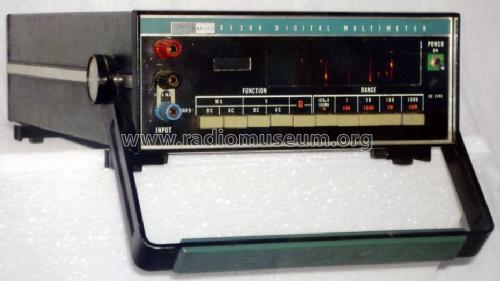 Digital Multimeter 8120 A; Fluke, John, Mfg. Co (ID = 894006) Equipment