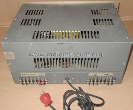 Power Supply 407DR; Fluke, John, Mfg. Co (ID = 2849682) Equipment