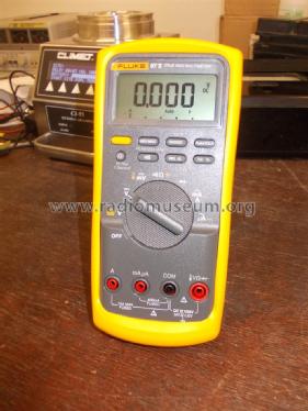 True RMS Digital Multimeter 87V; Fluke, John, Mfg. Co (ID = 2018911) Equipment