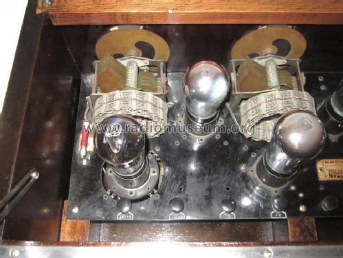 Masterpiece 5F5 window dials; Freshman Co. Inc., (ID = 1165728) Radio