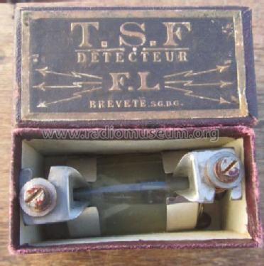 Détecteur à galène F.L. ; Fribourg, Lucien FL, (ID = 1085931) Radio part