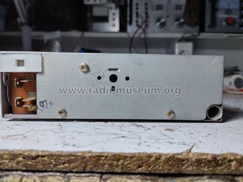 Radiant AT-2133-6A; Fujitsu Ten Limited (ID = 3099856) Car Radio