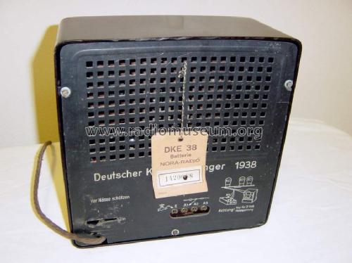 Deutscher Kleinempfänger für Batteriebetrieb DKE38B; Nora, Aron, (ID = 156251) Radio