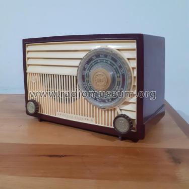 640; General Electric; (ID = 2651107) Radio