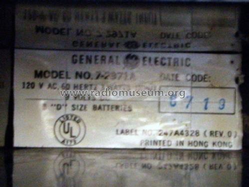 10 Band Portable Radio 7-2971 or 7-2971A; General Electric Co. (ID = 2123602) Radio