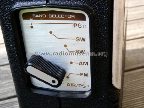 10 Band Portable Radio 7-2971 or 7-2971A; General Electric Co. (ID = 2123605) Radio