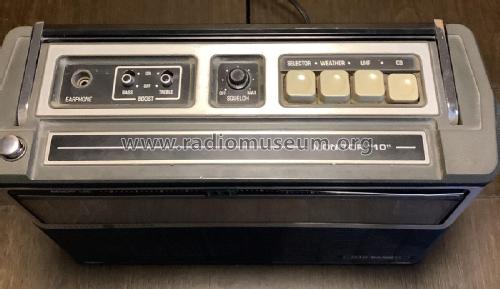 10 Band Portable Radio 7-2971 or 7-2971A; General Electric Co. (ID = 2970195) Radio