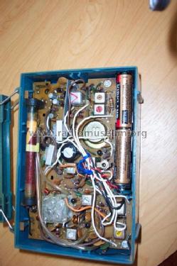 https://www.radiomuseum.org/images/radio/general_electric_co/10_transistor_am_fm_p1818b_598463.jpg